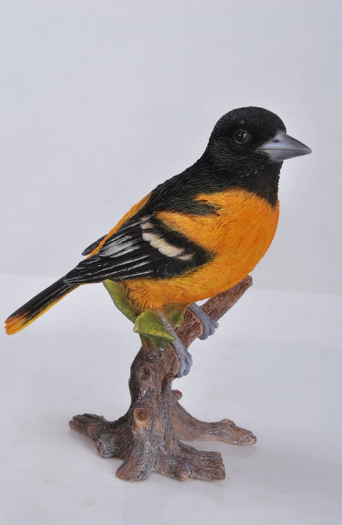 Oriole on a tree branch - Bird Statue