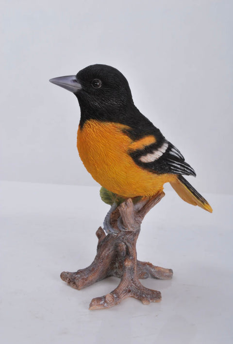 Oriole on a tree branch - Bird Statue